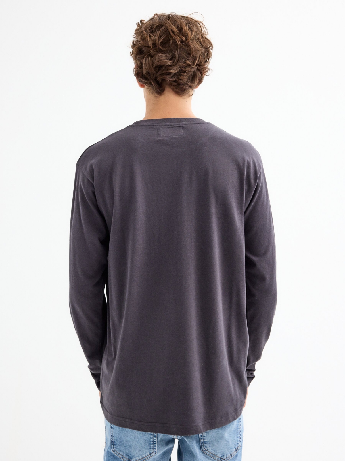 Long sleeve t-shirt dark grey middle back view