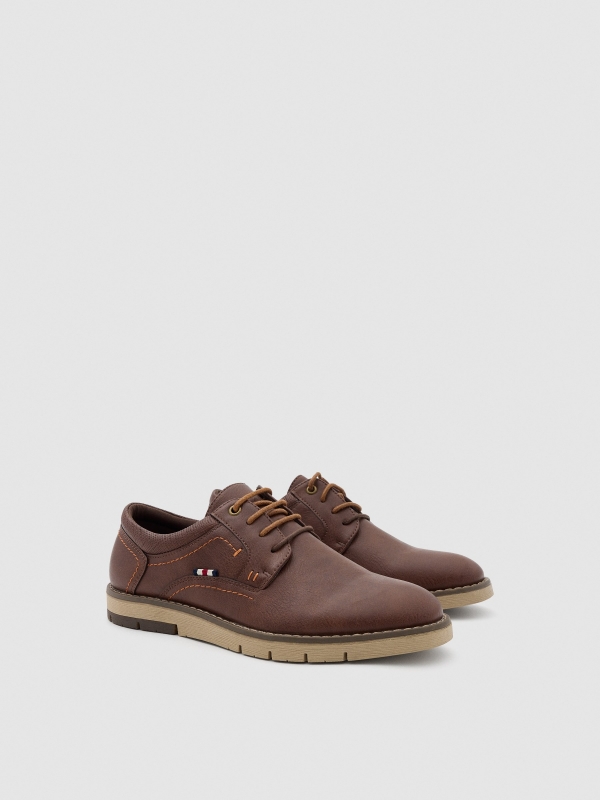 Classic brown lace-up shoe brown 45º front view