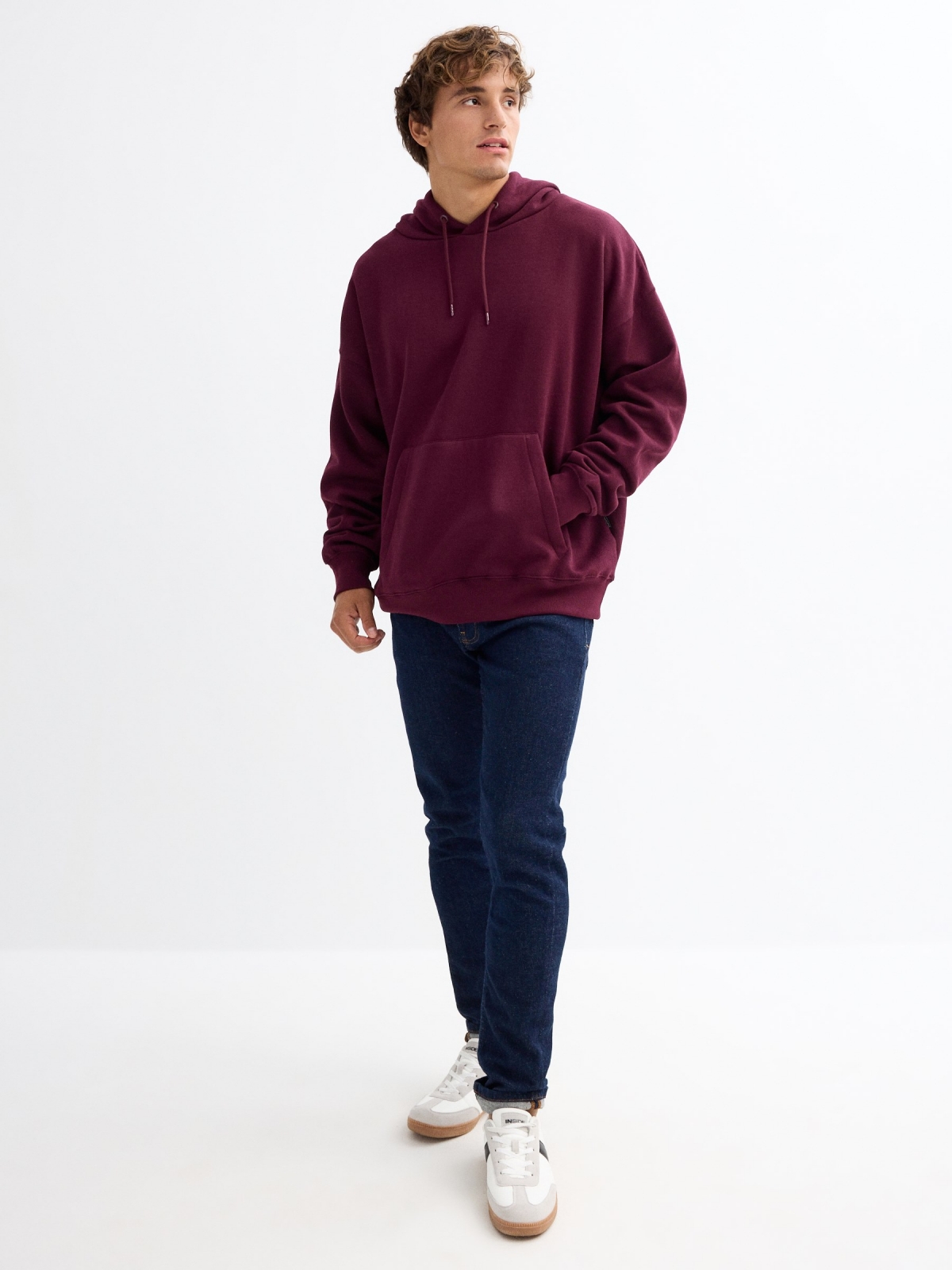 Basic black hooded sweatshirt burgundy general front view