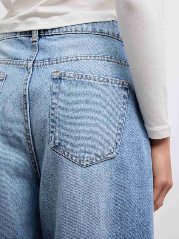 Wide leg high rise jeans blue detail view