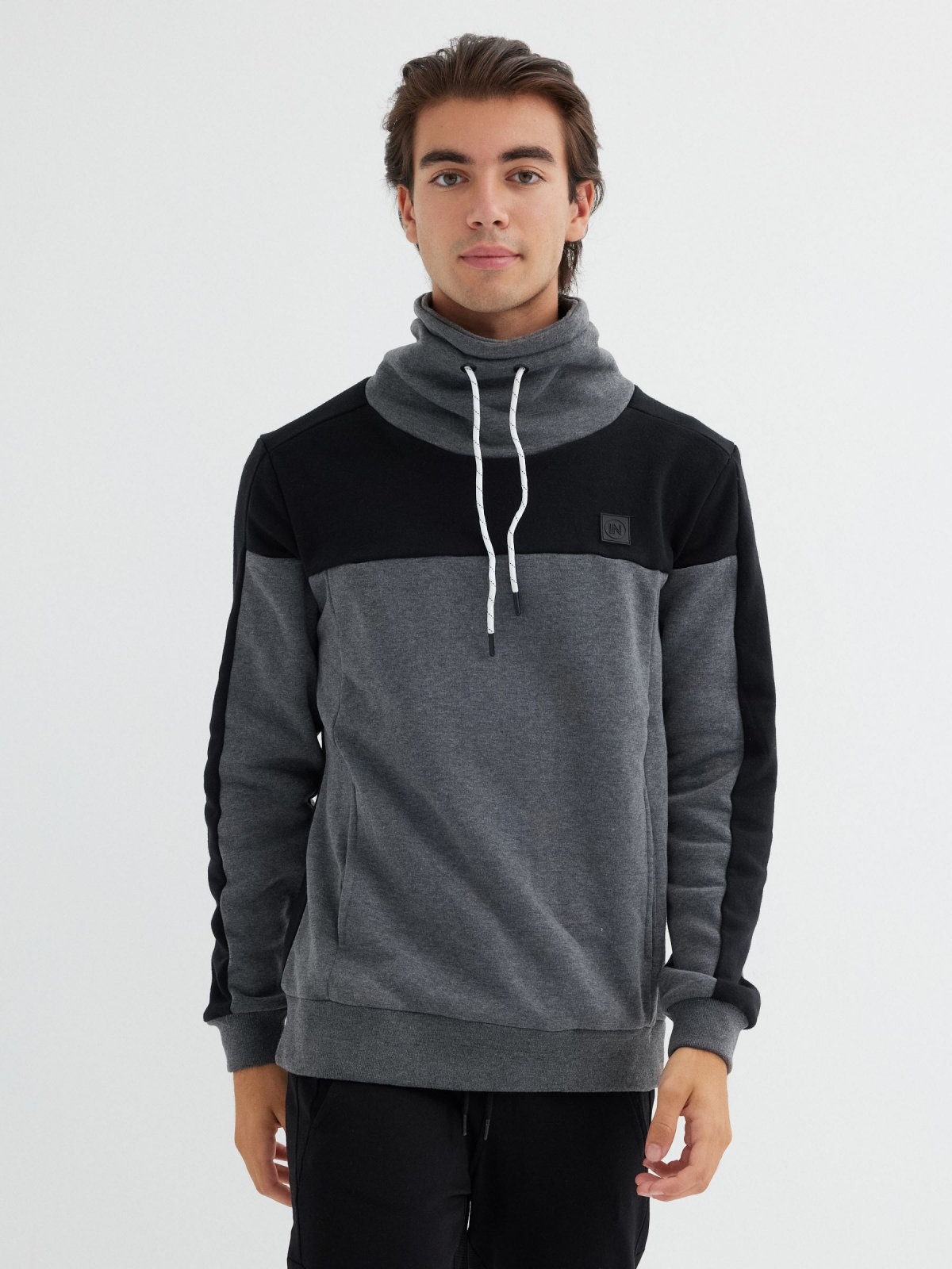 Two-tone high neck sweatshirt grey middle front view