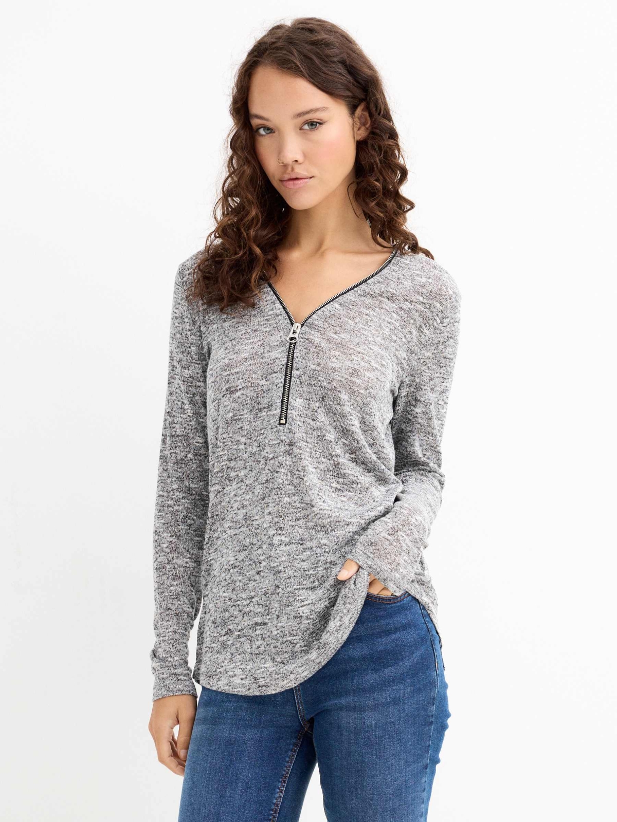 Marbled T-shirt with zipper light grey middle front view