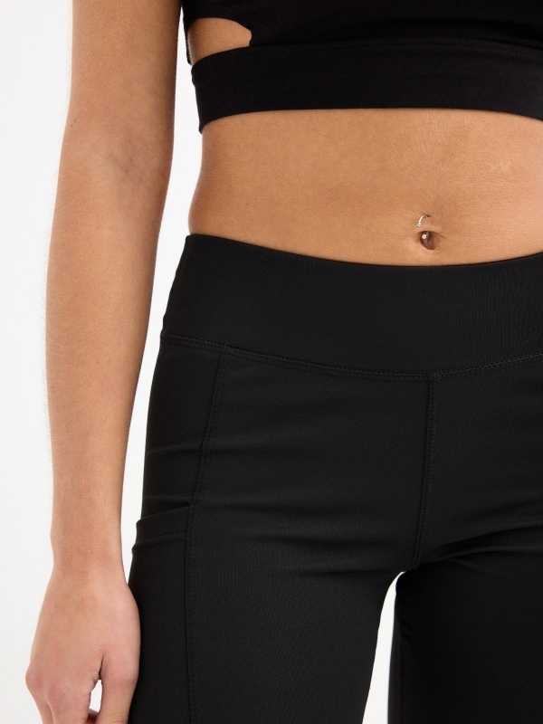 Leggings detalle mesh negro vista detalle