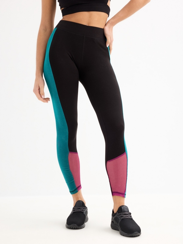 Leggings with print black middle front view