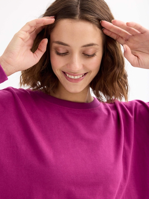 Oversized sweatshirt dress fuchsia detail view