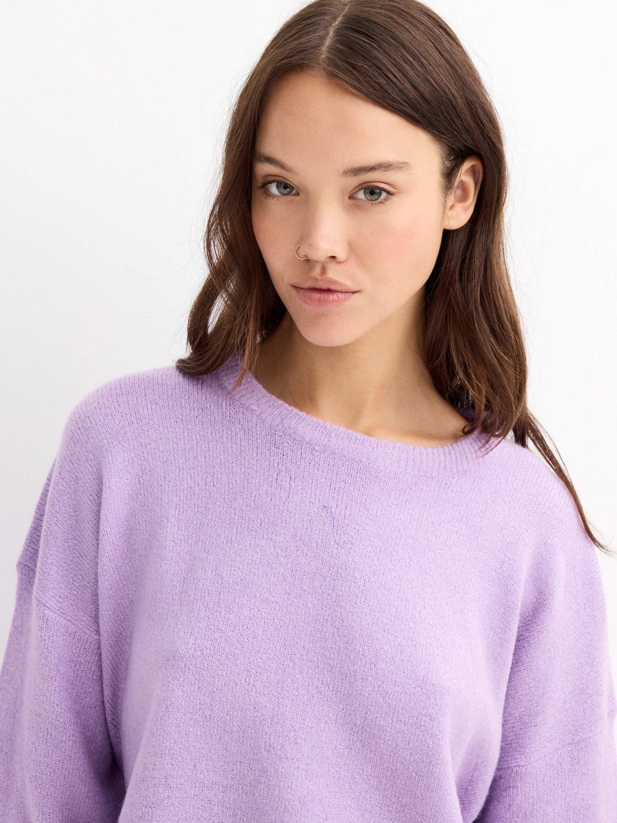 Shoulder seam sweater lilac detail view