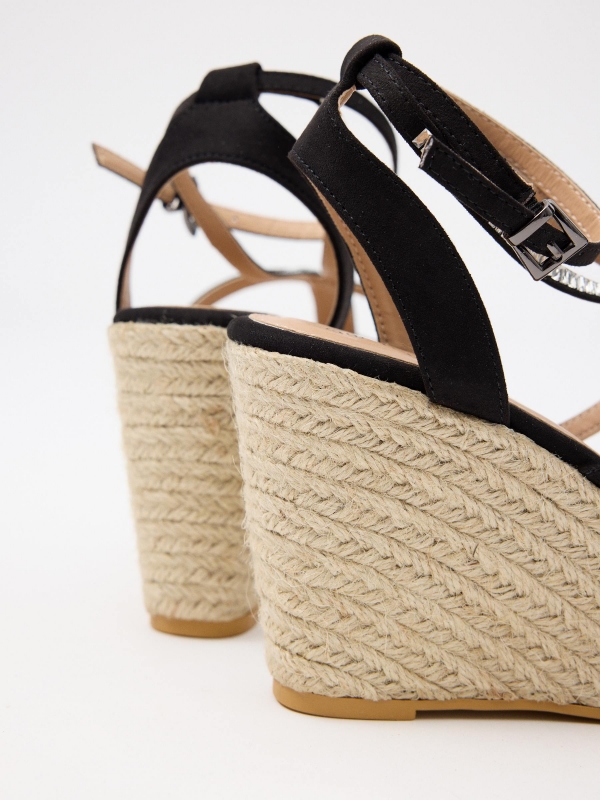 Cuña de yute de tiras con brillos negro/beige vista detalle