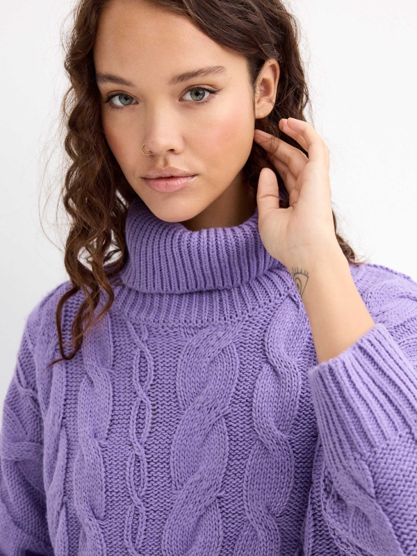 Sweater turn-down collar eights lilac detail view