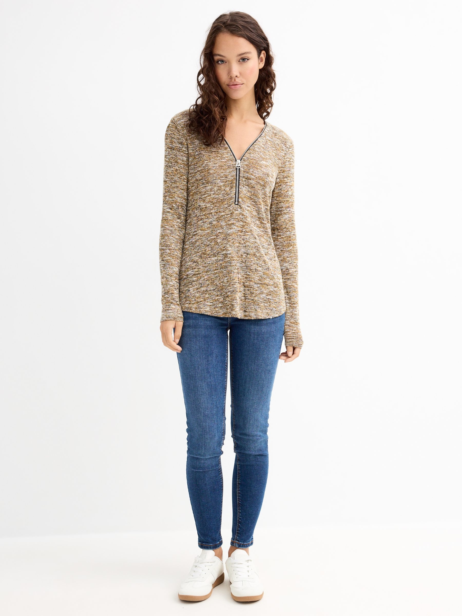 Marbled T-shirt with zipper yellow middle front view