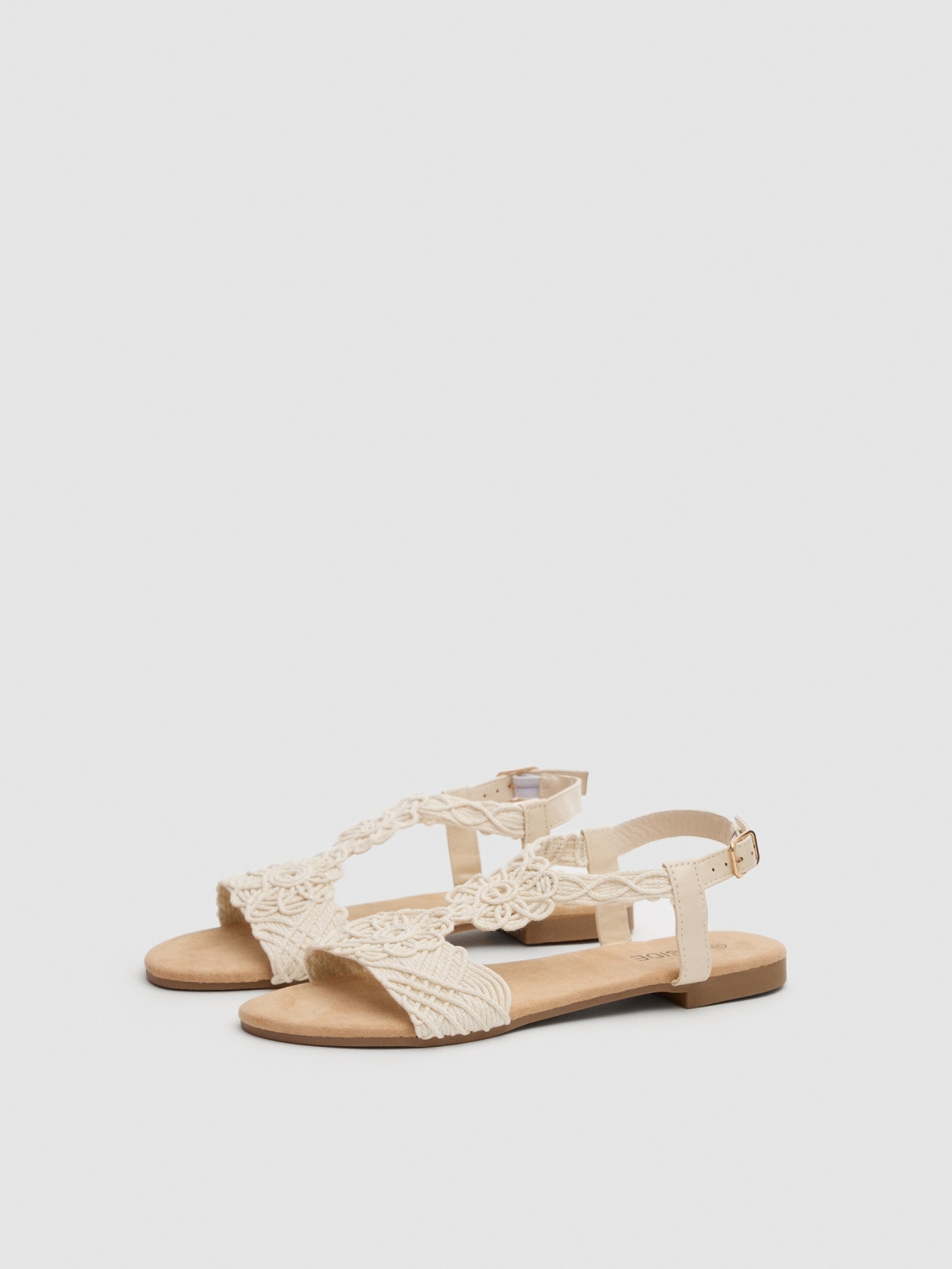 Macrame sandal off white 45º front view