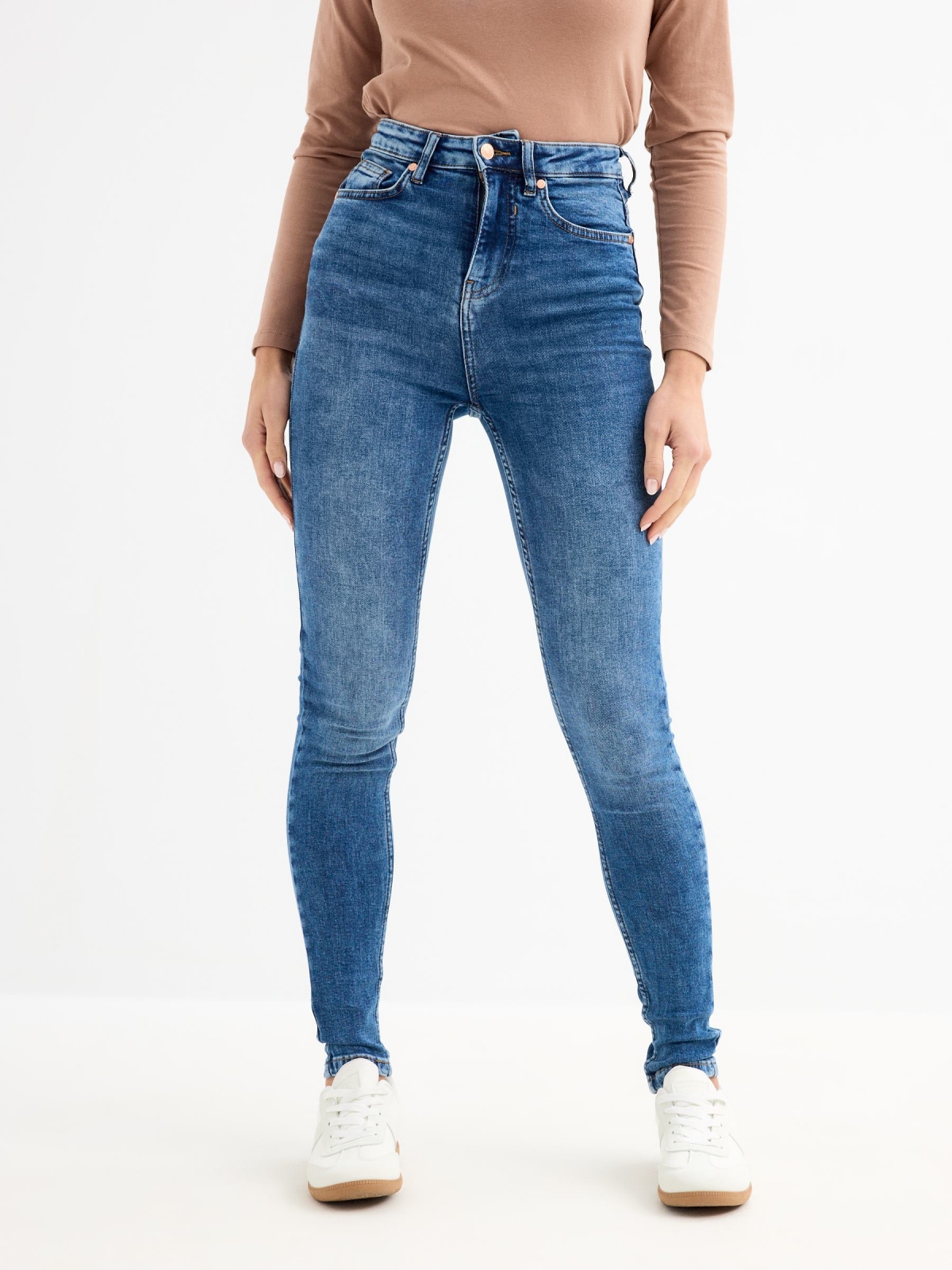 High rise skinny jeans blue middle front view