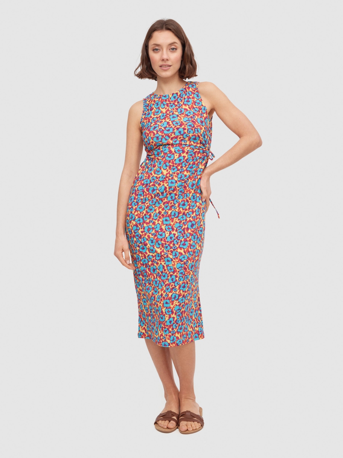 Vestido midi cut-out cintura multicolor vista media frontal