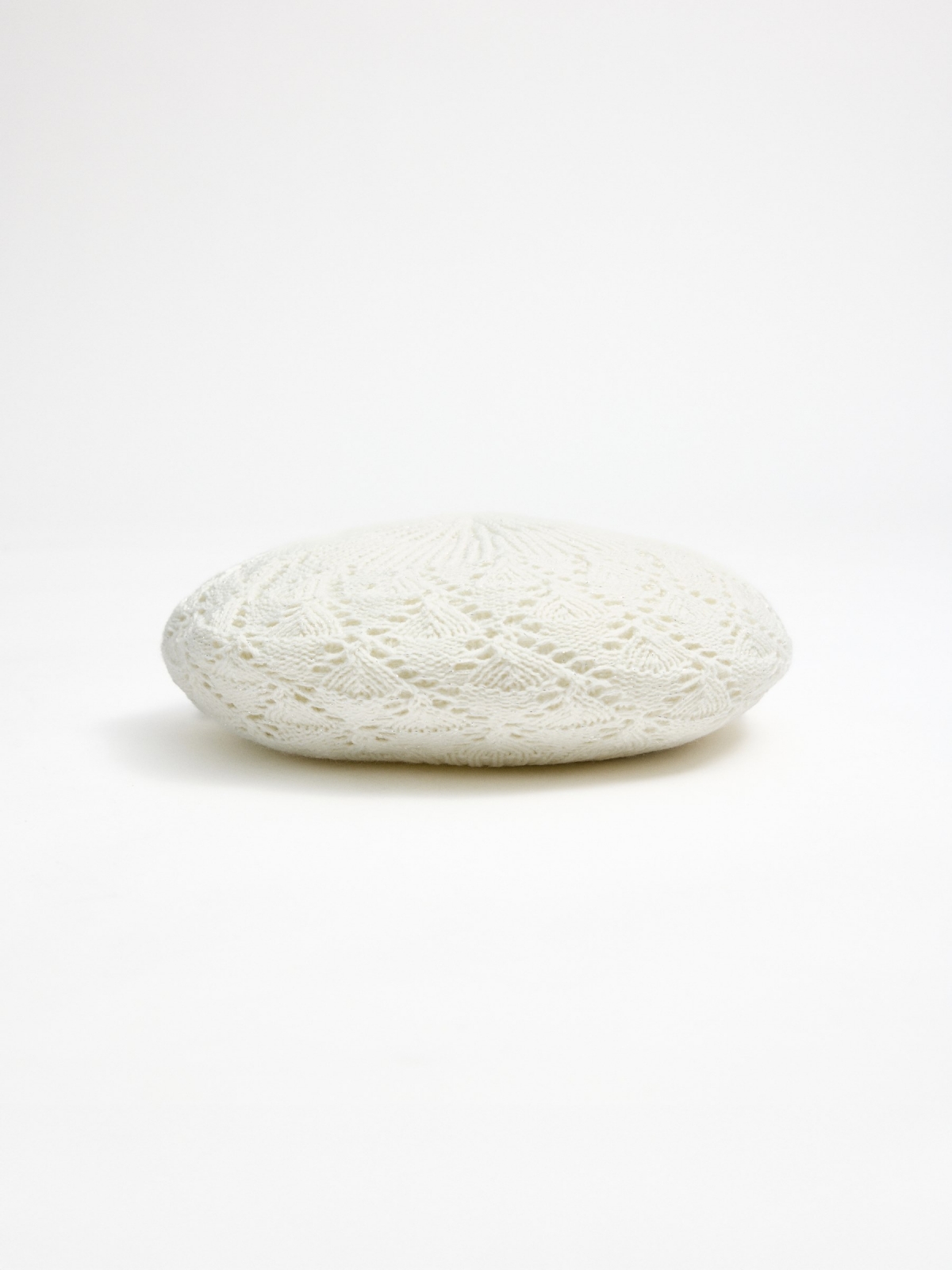 White openwork knit beret white 45º front view