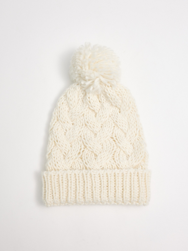 Braided pompom hat white 45º front view