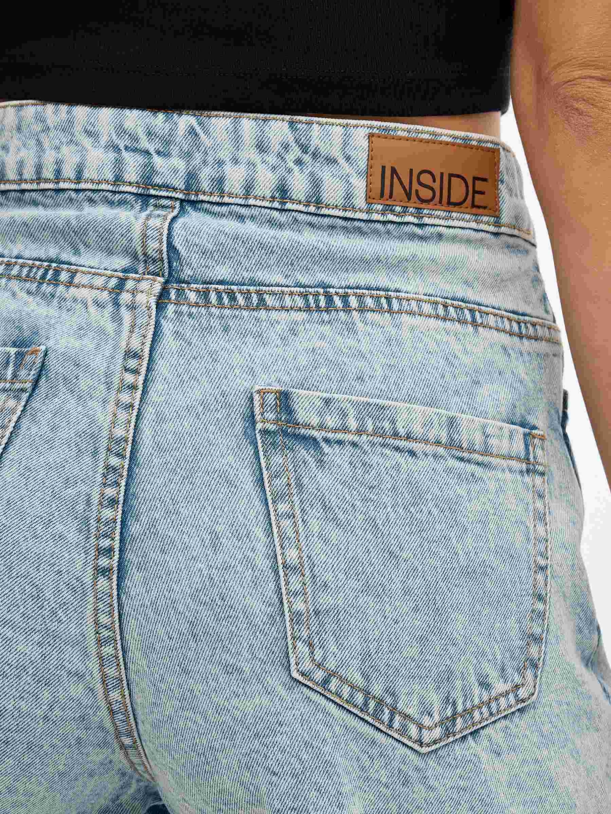 Skort denim con botones azul claro vista detalle