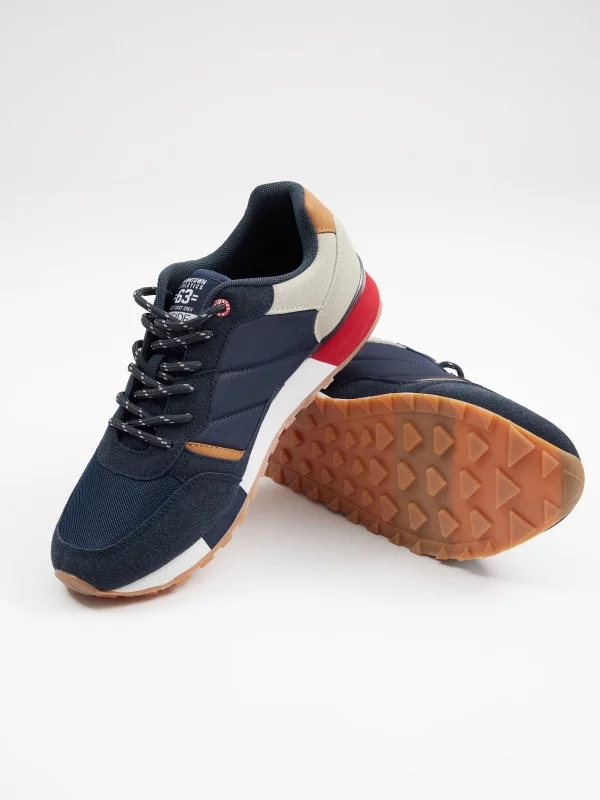 Deportiva casual combinada azul marino vista detalle
