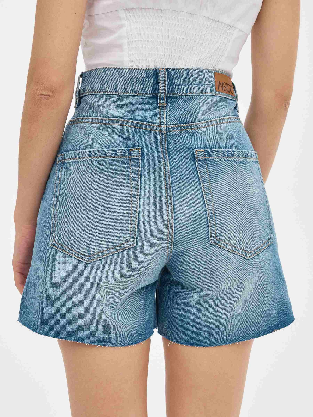 Bermuda Denim Regular Tiro Alto azul vista detalle