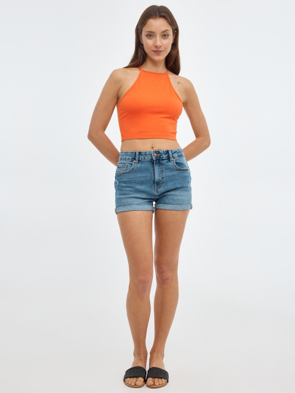 Crop top halter naranja vista general frontal