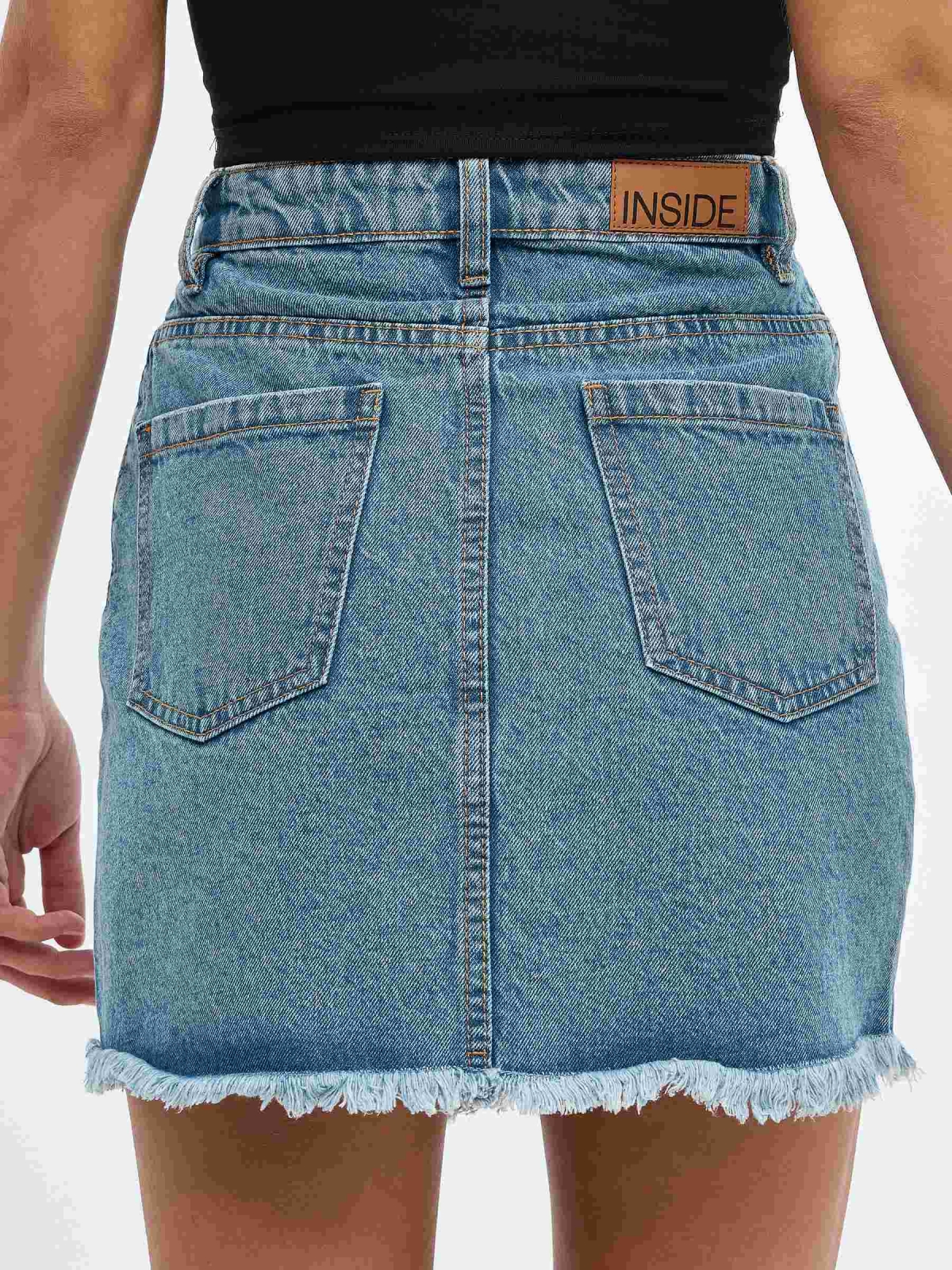 Falda mini denim deflecada azul vista detalle