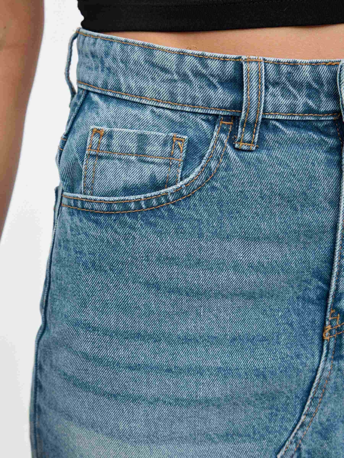 Denim mini skirt deflected blue detail view