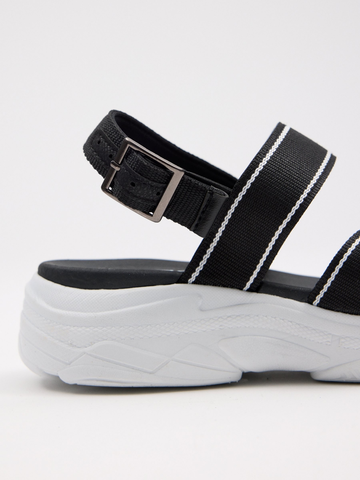 Sport platform sandal black detail view