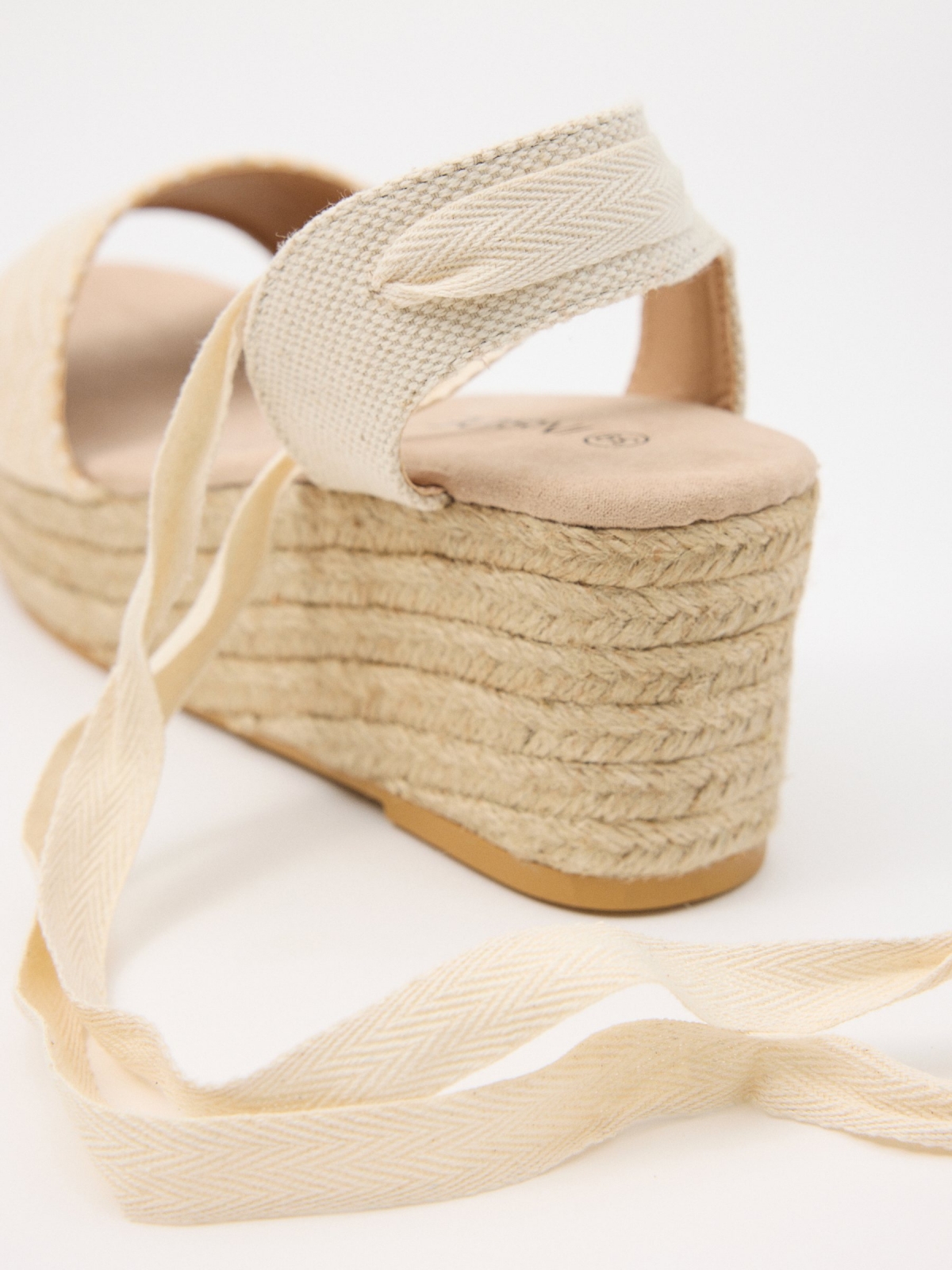 Jute wedge natural shovel off white detail view