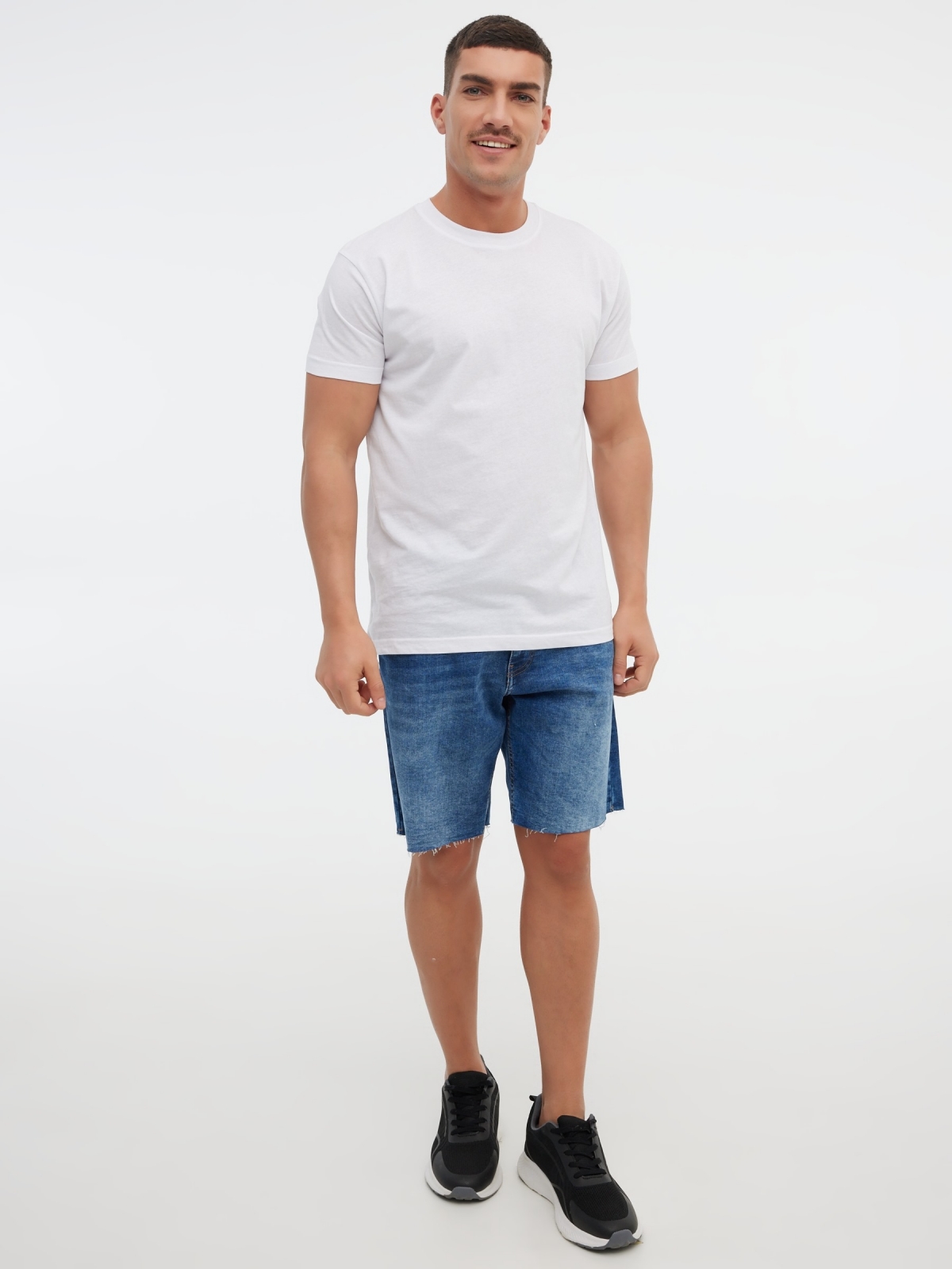 Blue regular denim Bermuda shorts blue general front view