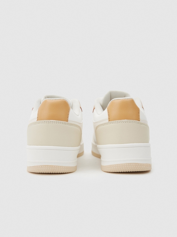 Casual platform sneaker beige detail view