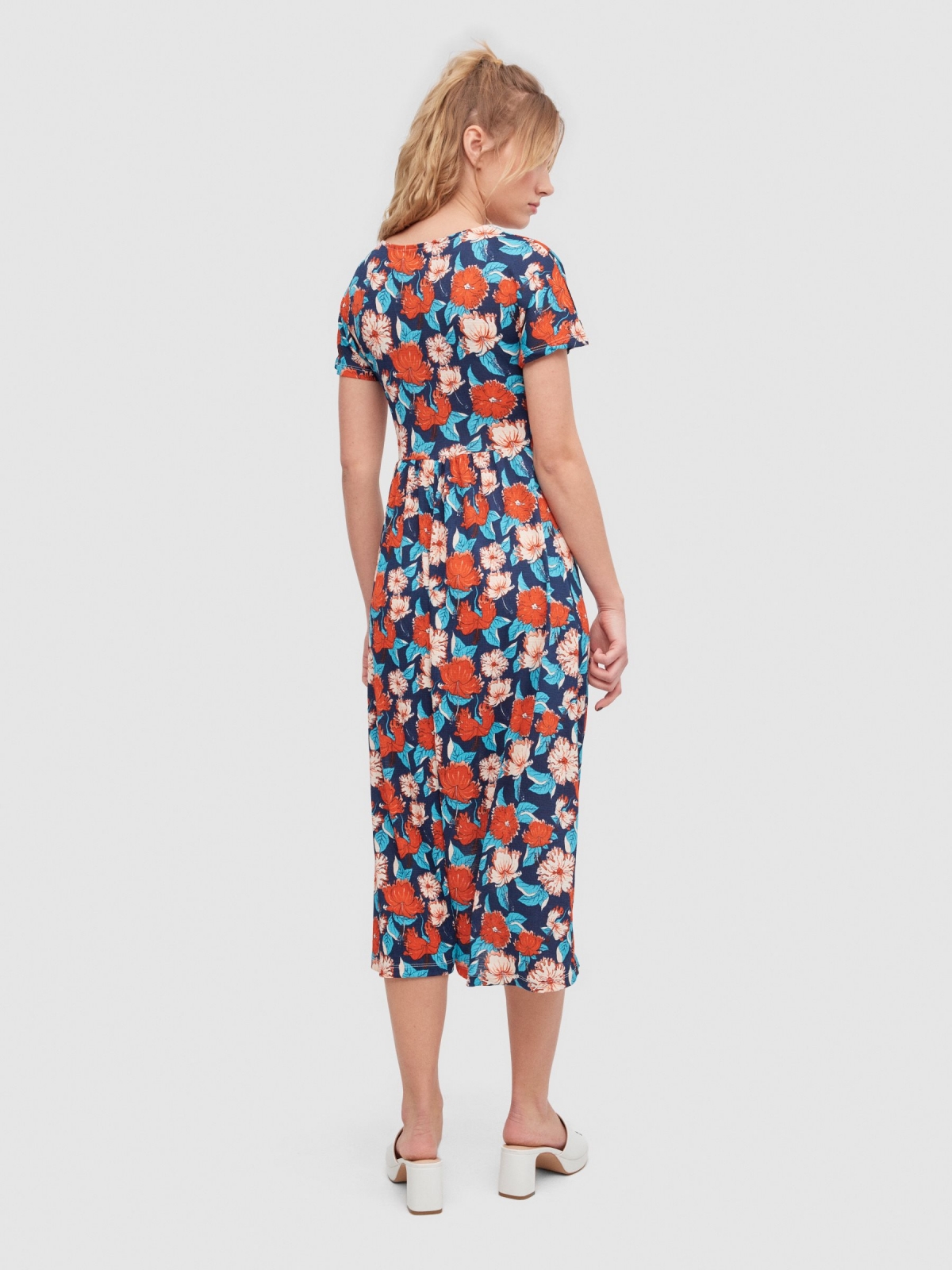 Vestido midi estampado casinha de abelha azul marinho vista meia traseira