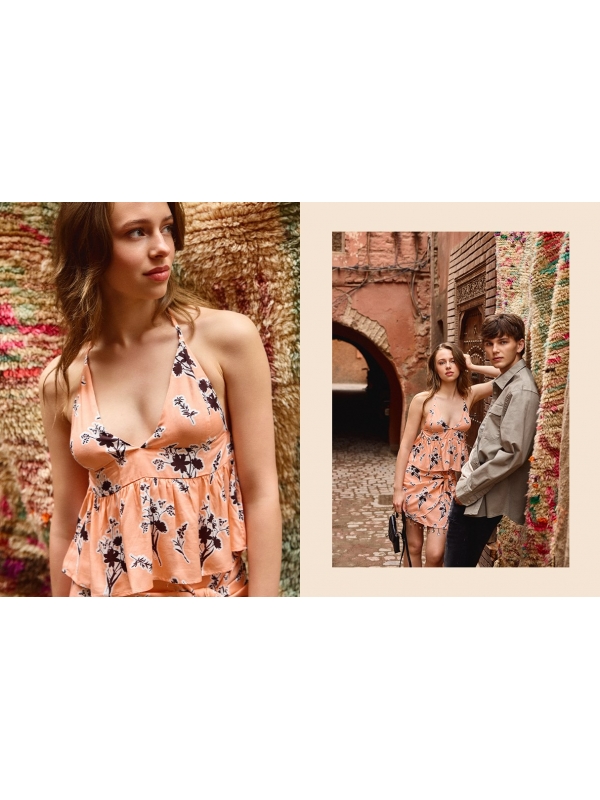  Blusa atada ao pescoço pêssego