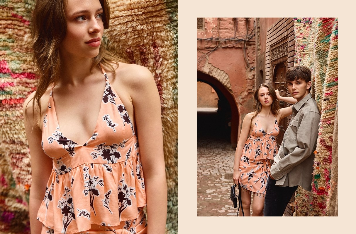 Top blouse tied at the neck peach middle front view