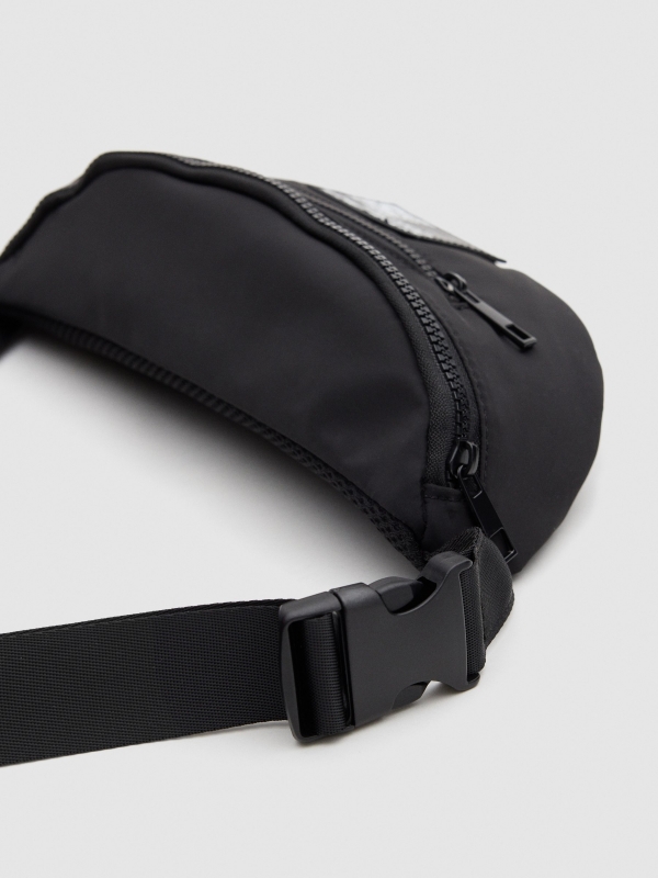 Basic bum bag black 45º side view