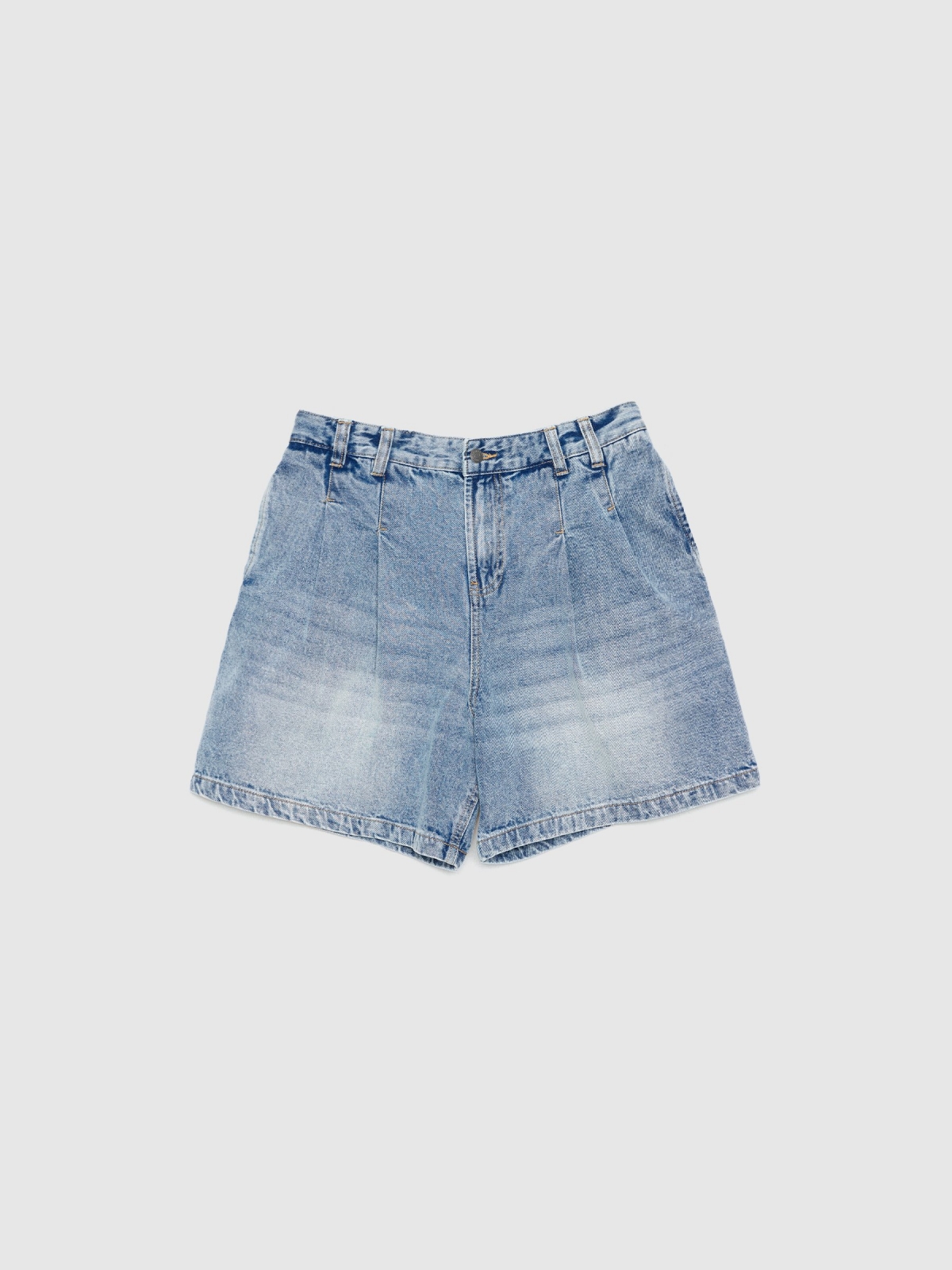 Denim pleated shorts blue front detail view