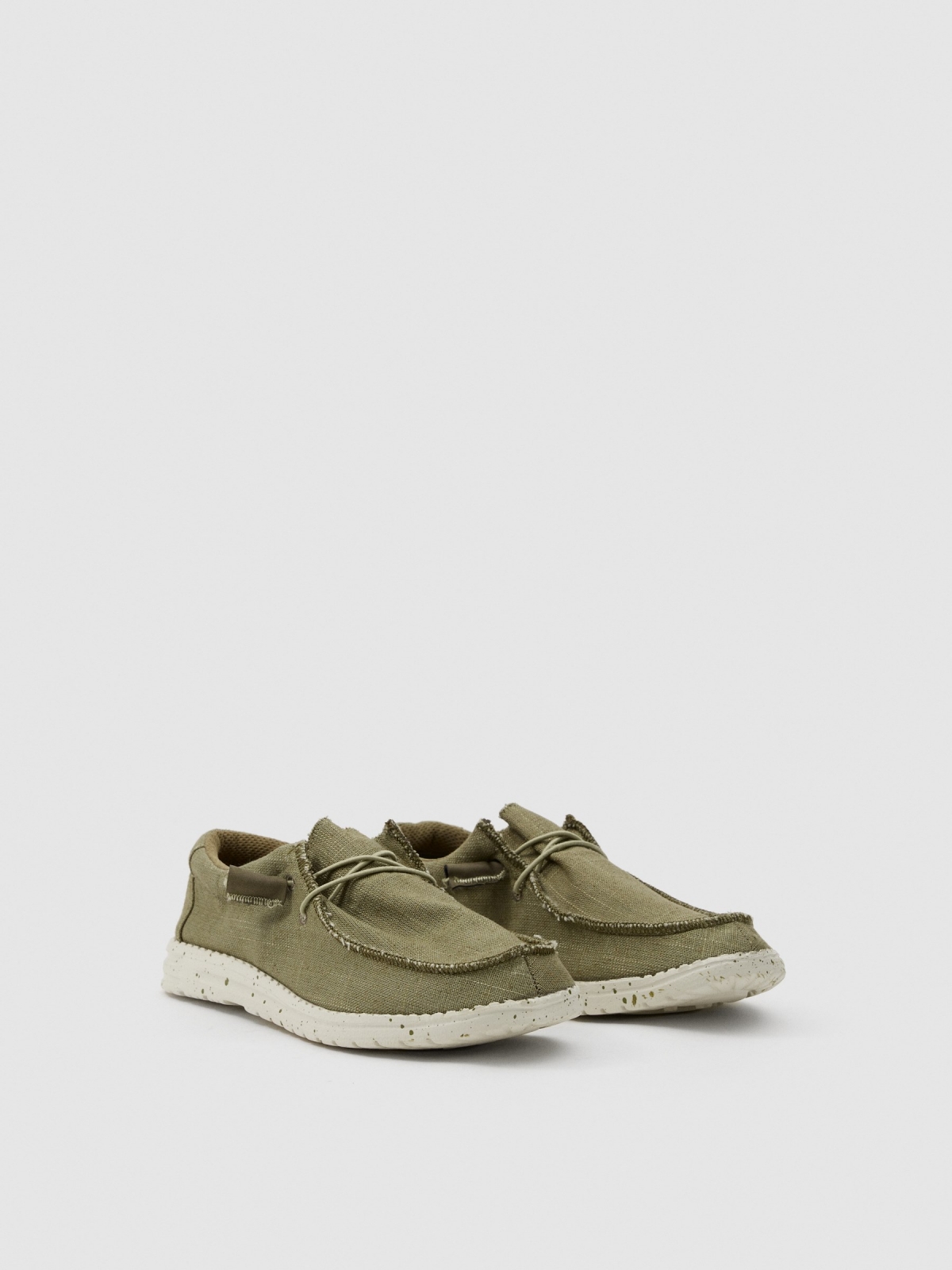 Canvas boat shoes khaki 45º front view