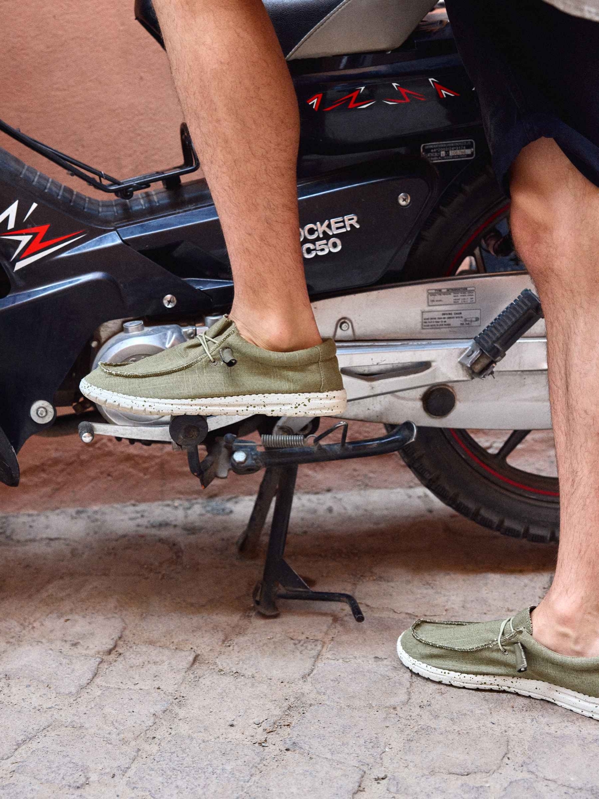 %New% Deportivos náuticos de lona kaki