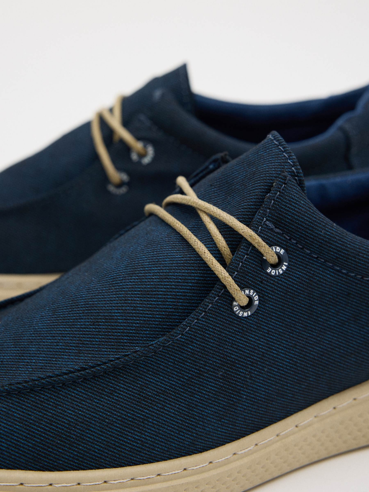 Zapato bordón casual marino azul petróleo vista detalle