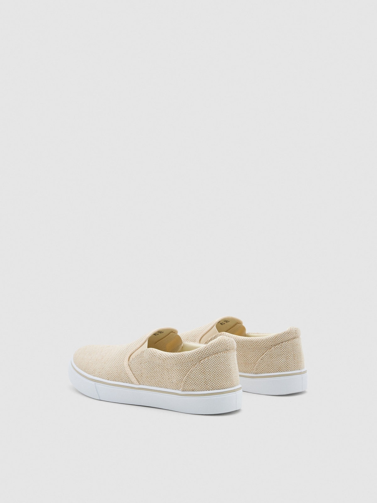 Basic canvas trainer sand 45º back view