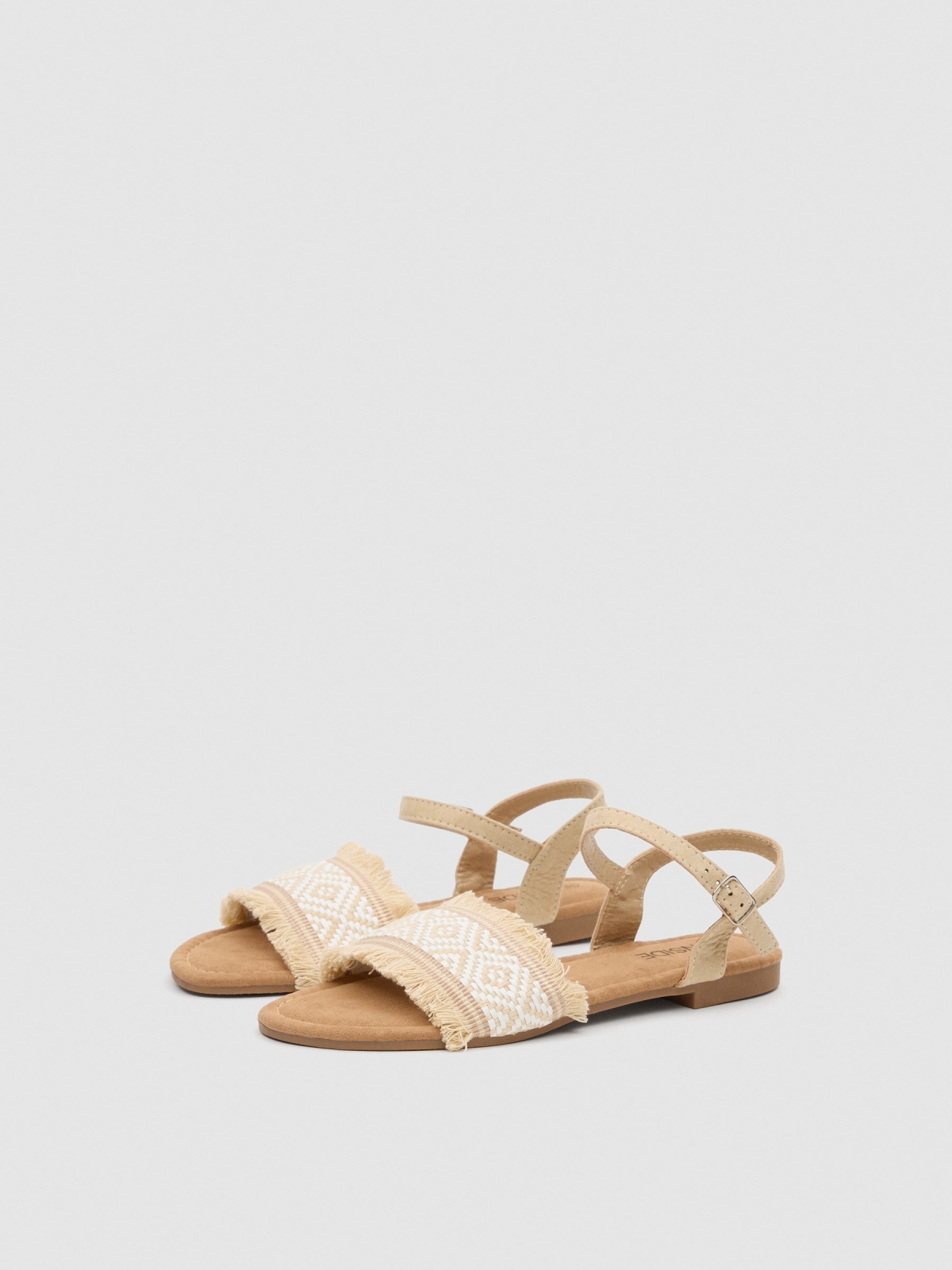 Valance sandal sand 45º front view