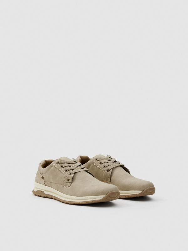 Blucher running beige beige vista frontal 45º