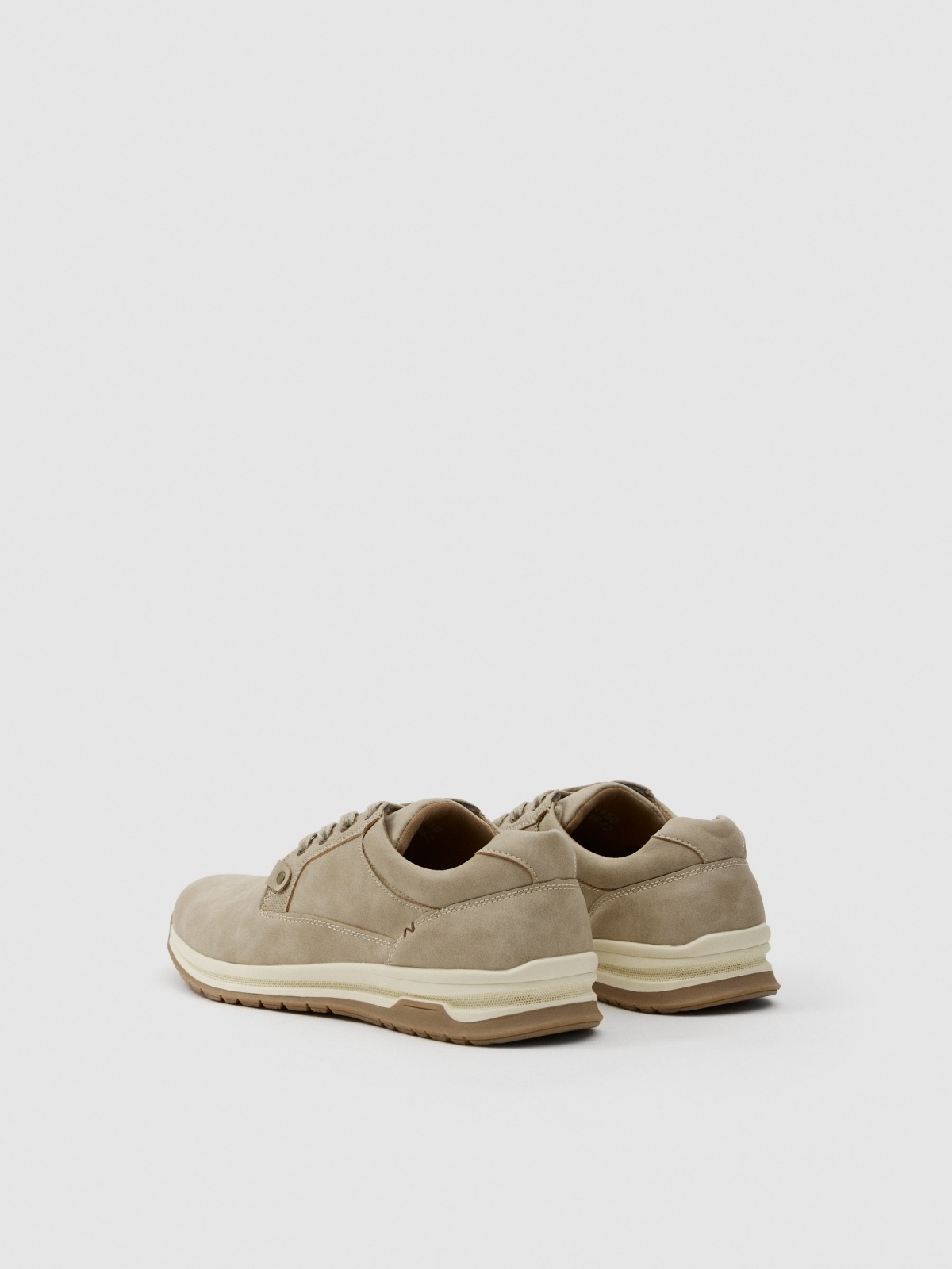 Blucher running beige beige vista trasera 45º