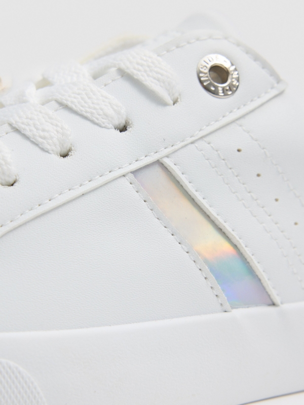 Casual platform sneaker white detail view