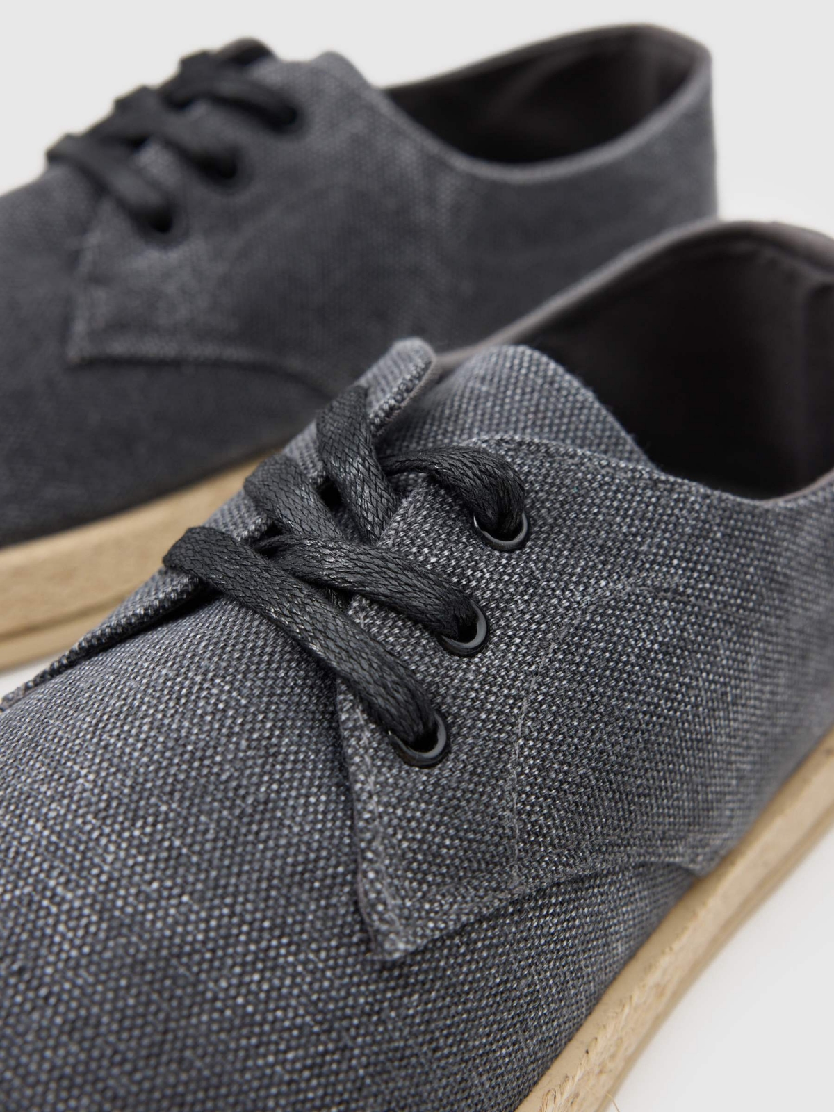 Jute sole trainer black detail view