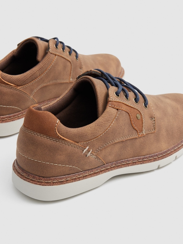 Blucher sport leatherette light brown detail view