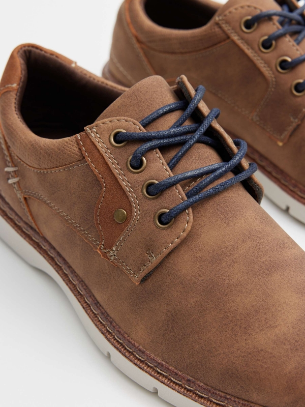 Blucher sport leatherette light brown detail view