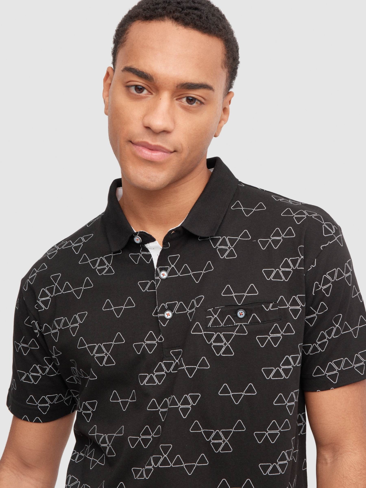 Geometric polo black detail view