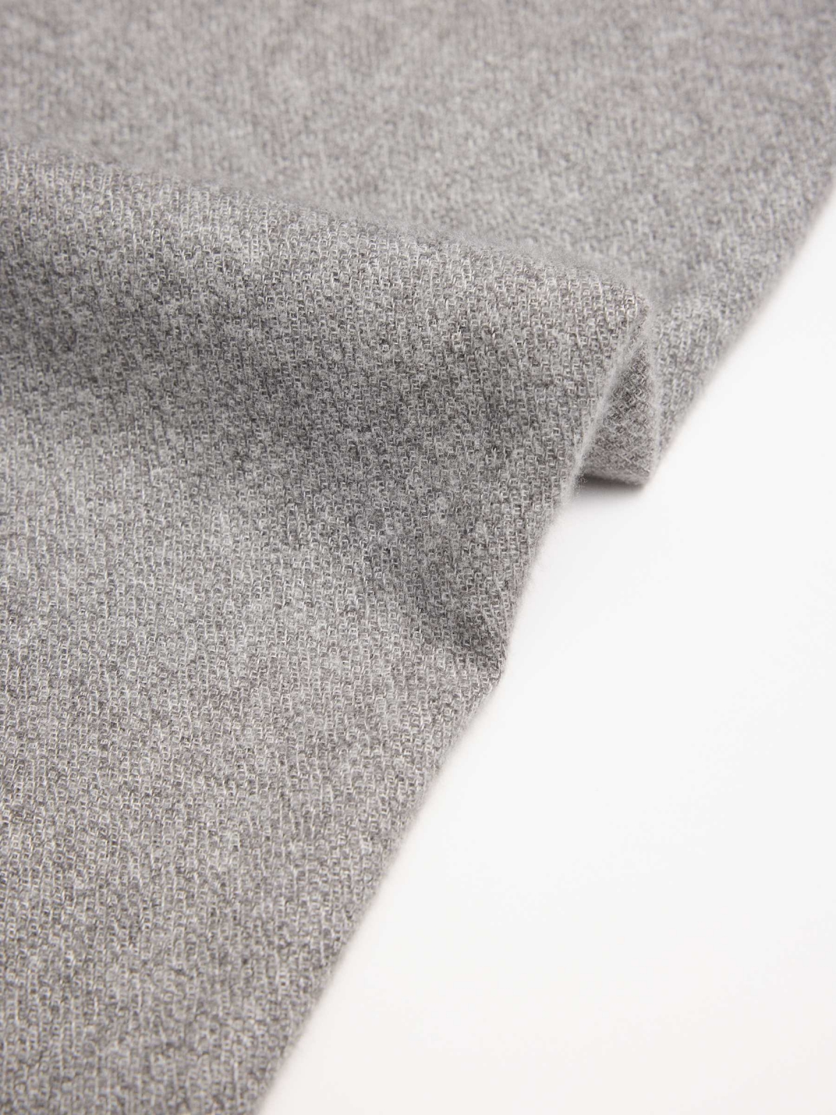 Light gray basic scarf grey detail view