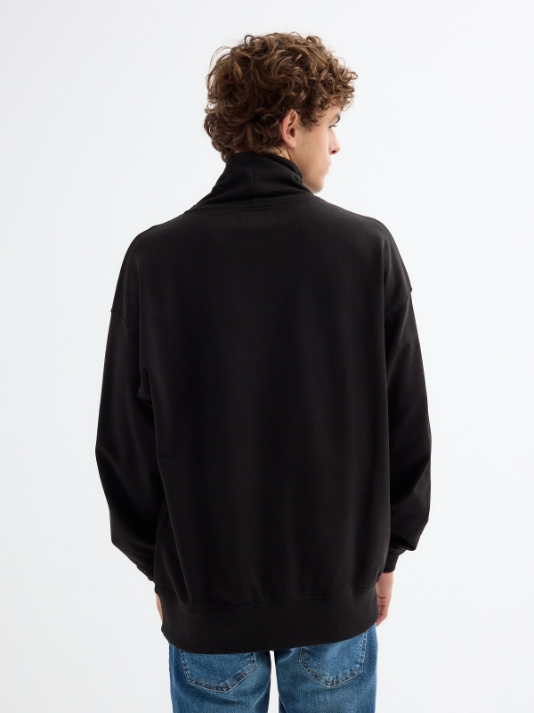 Black crewneck sweatshirt black middle back view