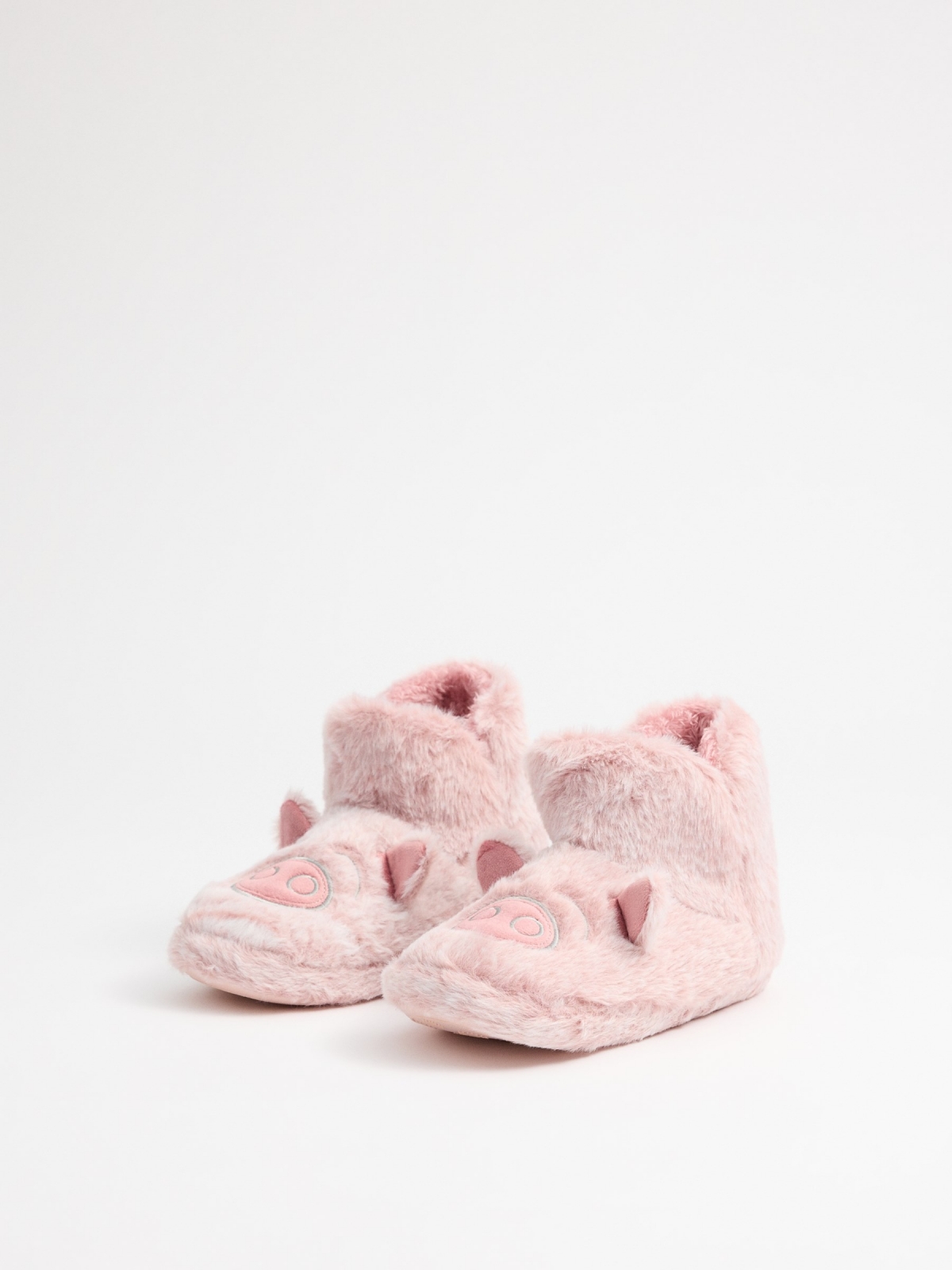 Pantufas botinha porquinho rosa claro vista meia frontal