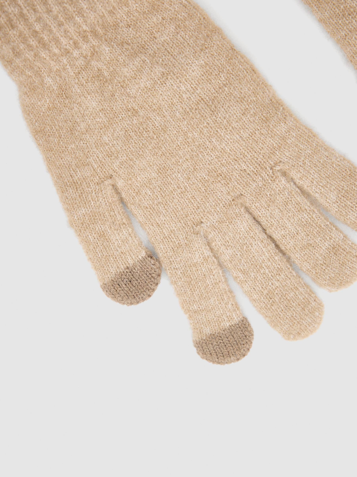 Basic brown gloves ivory detail view