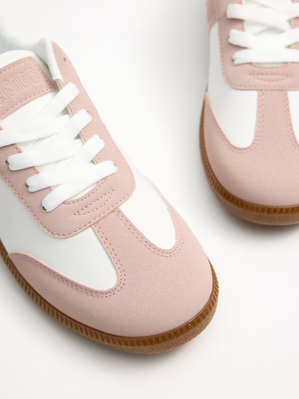 Retro combined sneakers off white detail view